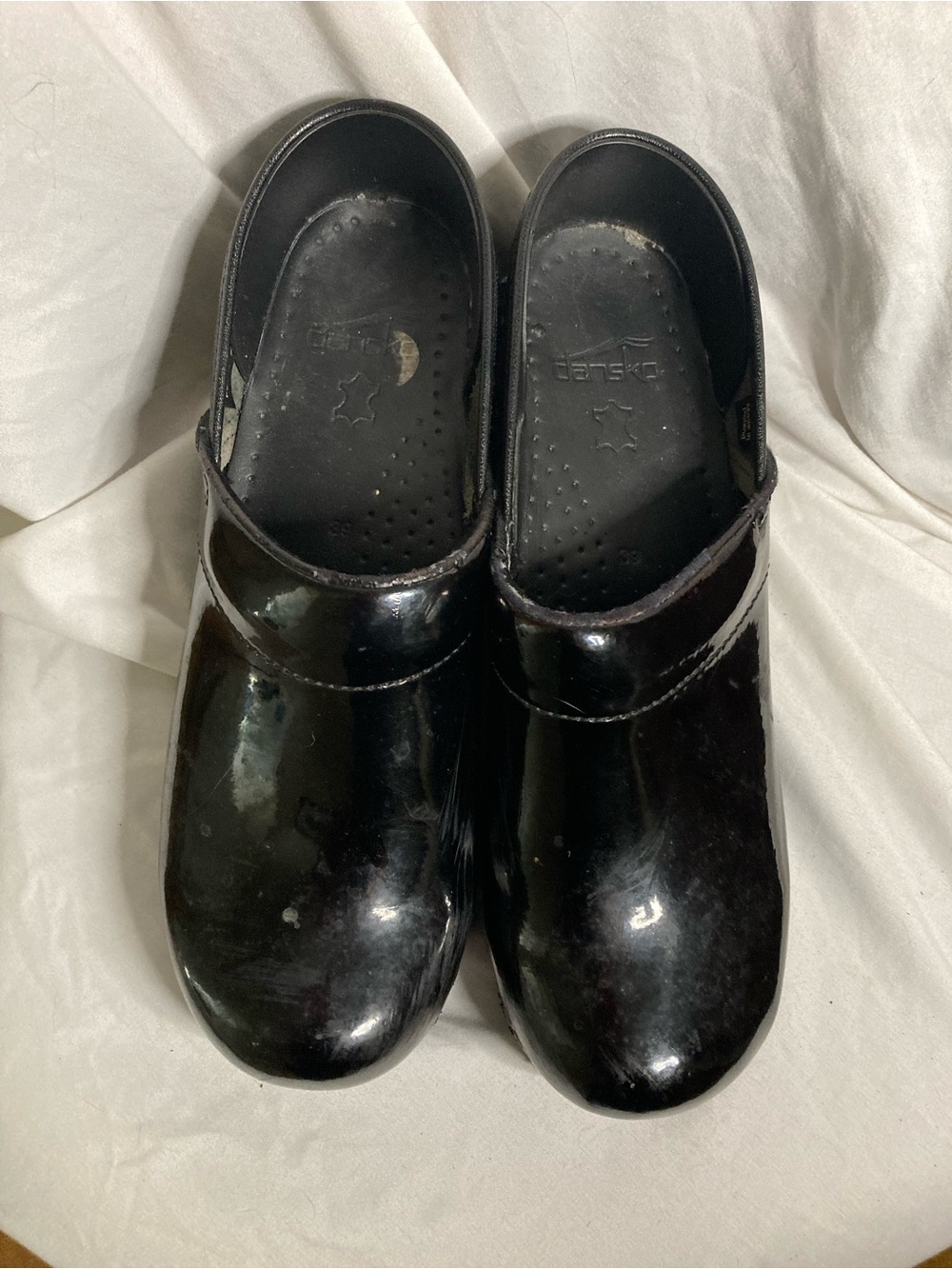 Dansko Black Patent Leather Slip-On Clogs 8.5